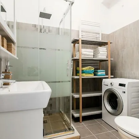 犹太教堂景观公寓 * 布达佩斯