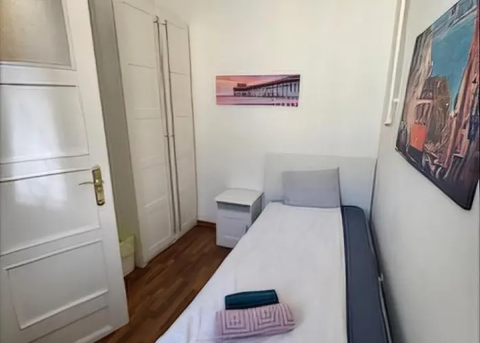 Synagogue View Apartment