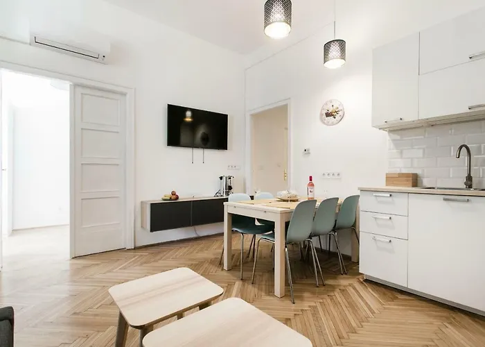 Apartamento Synagogue View